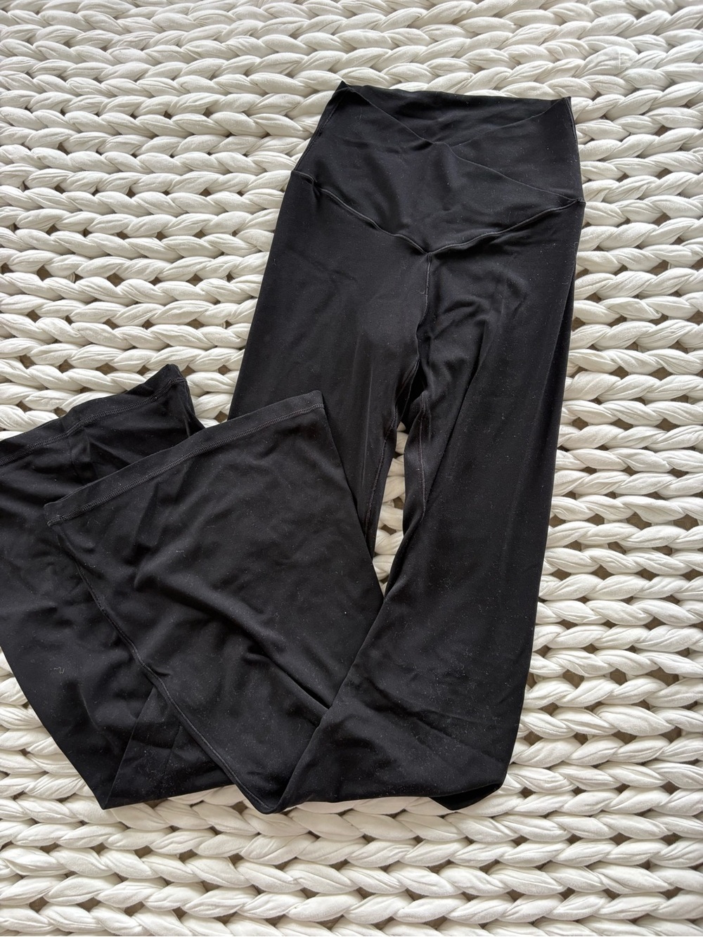 aerie Black High-Waist flair Leggings